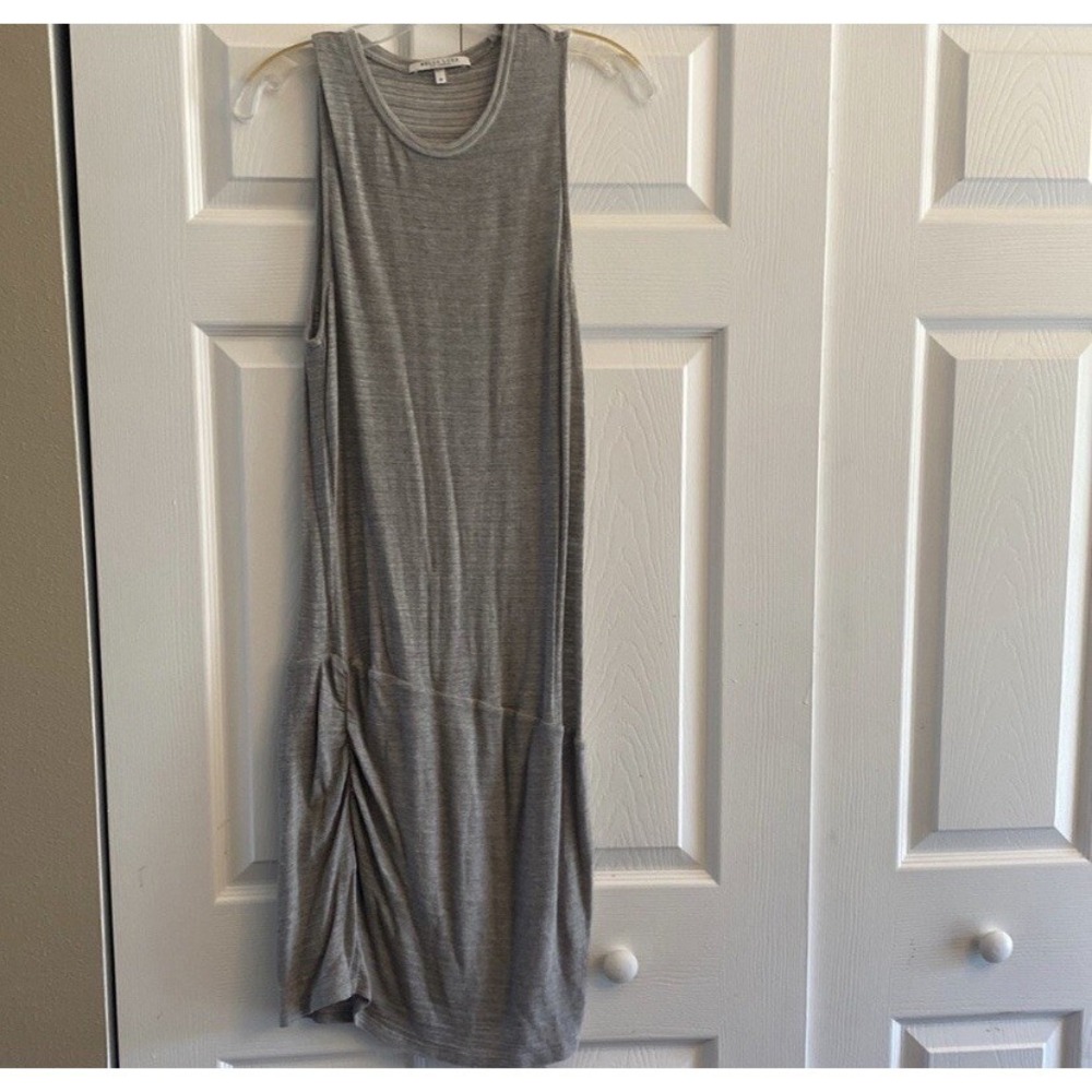 Bella Luxx Ruched Knit Dress Womens Size M Gray Sleeveless Casual Slub Mini